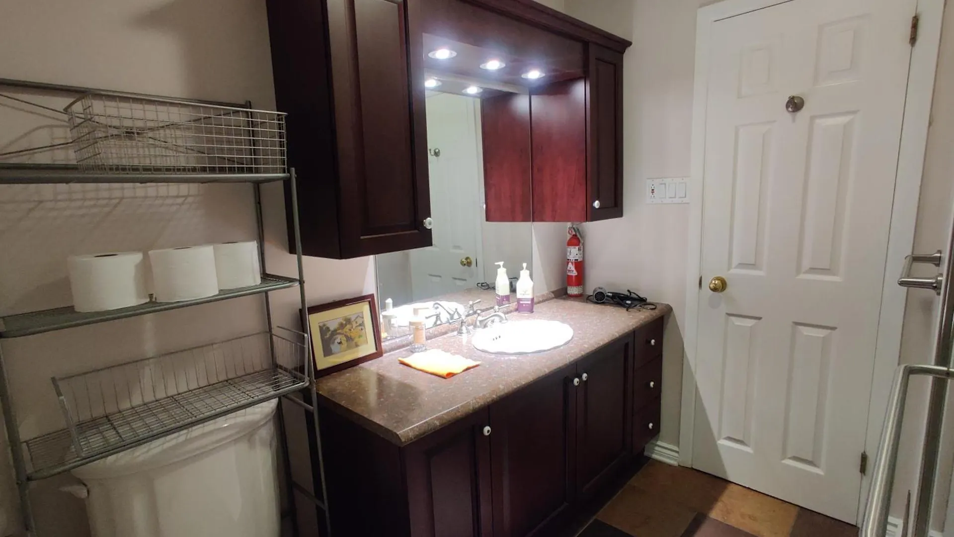 Graham Homestay Ottawa
